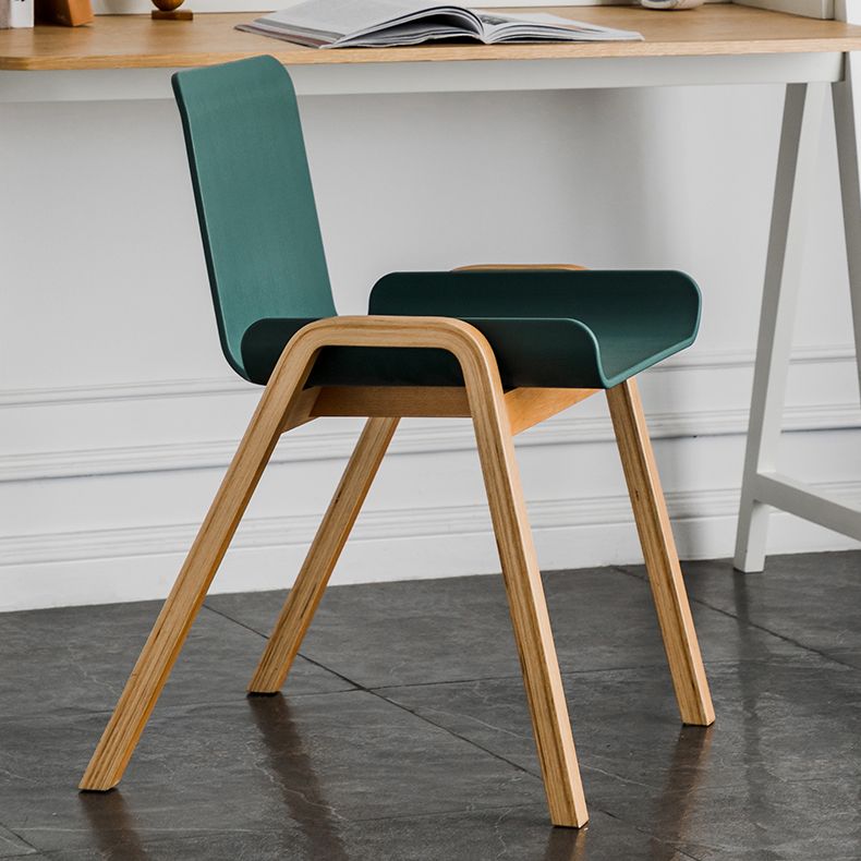 Contemporary Dining Plastic Chairs Armless Chair with Wood Legs for Home