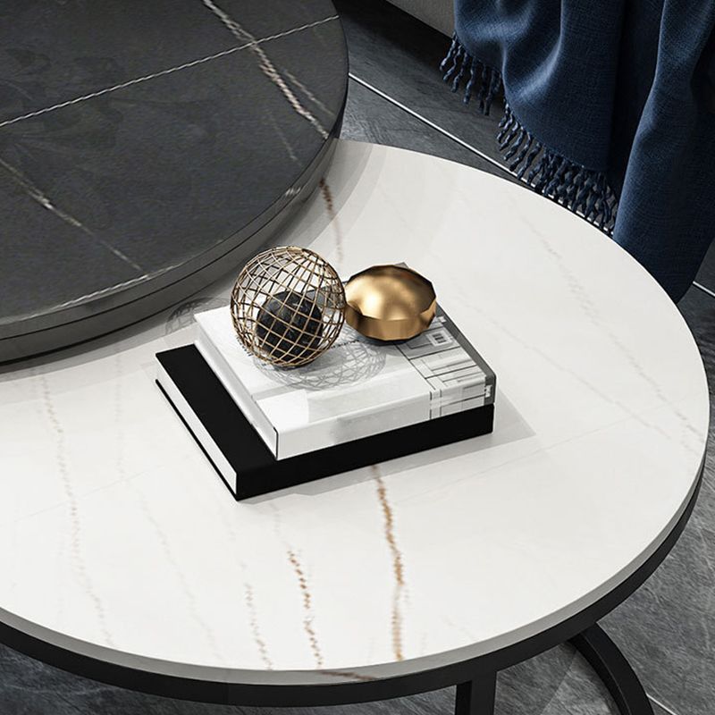 Tavolino da caffè moderno rotondo ad incastro con base in acciaio in nero