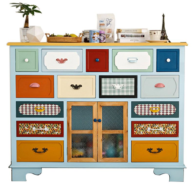 Creazione di stoccaggio in legno fabbricato in stile costiero per la camera da letto