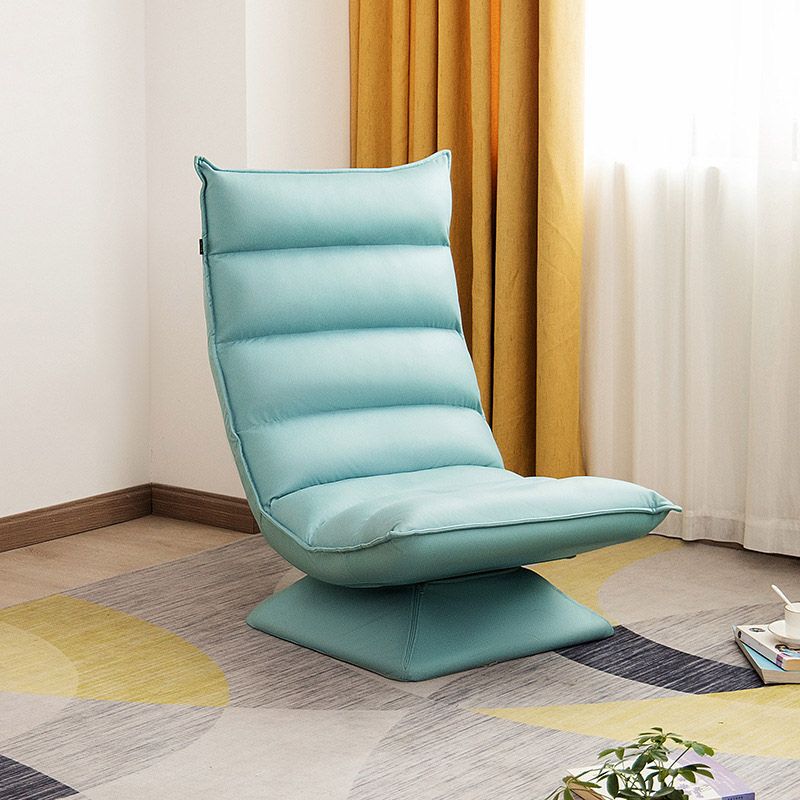 Sedia reclinabile in metallo in metallo reclinabile standard.