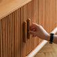 Scandinavische tv-mediastandaard massief houten tv-console met 2 lades