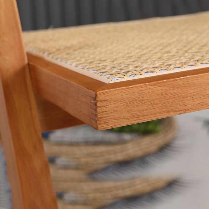 Modern Kitchen Opening Back Dining Arm Chair Solid Wood Dining Arm Chair Clearhalo ' kitchen&dining_furn' 'Dining Chairs' 'Dining Tables & Seating' 'dining_chair' 'furn' 'furn_dining_chair' 'Furniture' 'furniture_dining_chair' 'Kitchen & Dining Furniture' 'kitchen' 1200x1200_383cfb4f-be96-46b8-abc2-cf7a36e99a5f