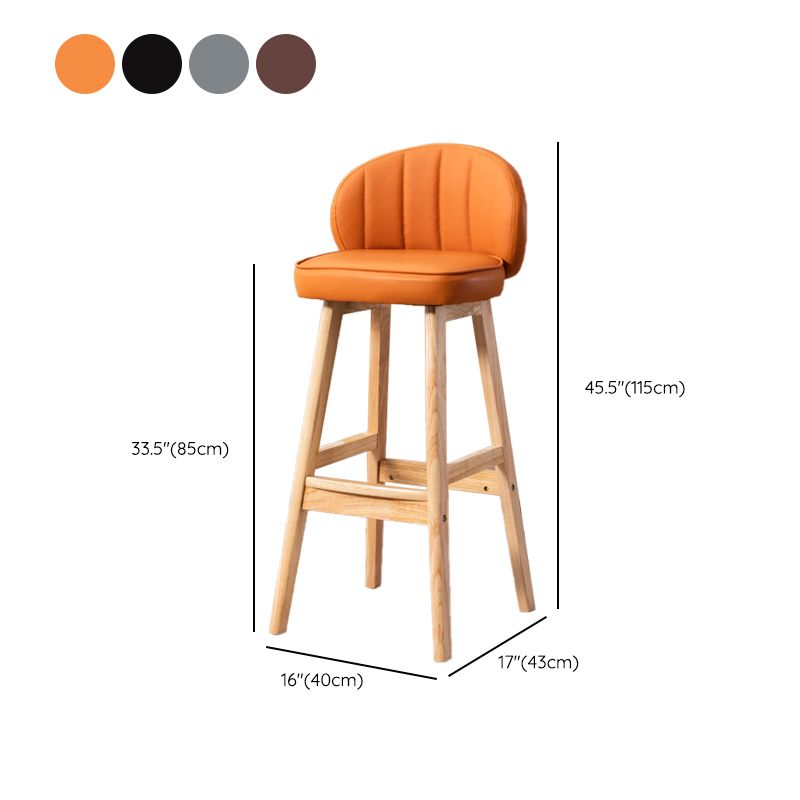 Sgabelli da bar in legno massiccio industriale PU Schibelli in pelle con parte bassa