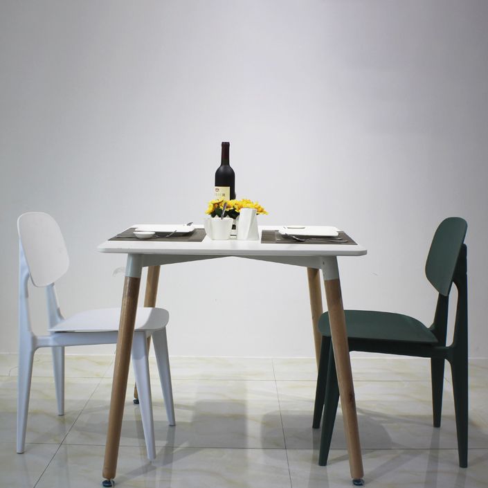 Scandinavian Stackable Dining Side Chair Plastic Armless Dining Chairs