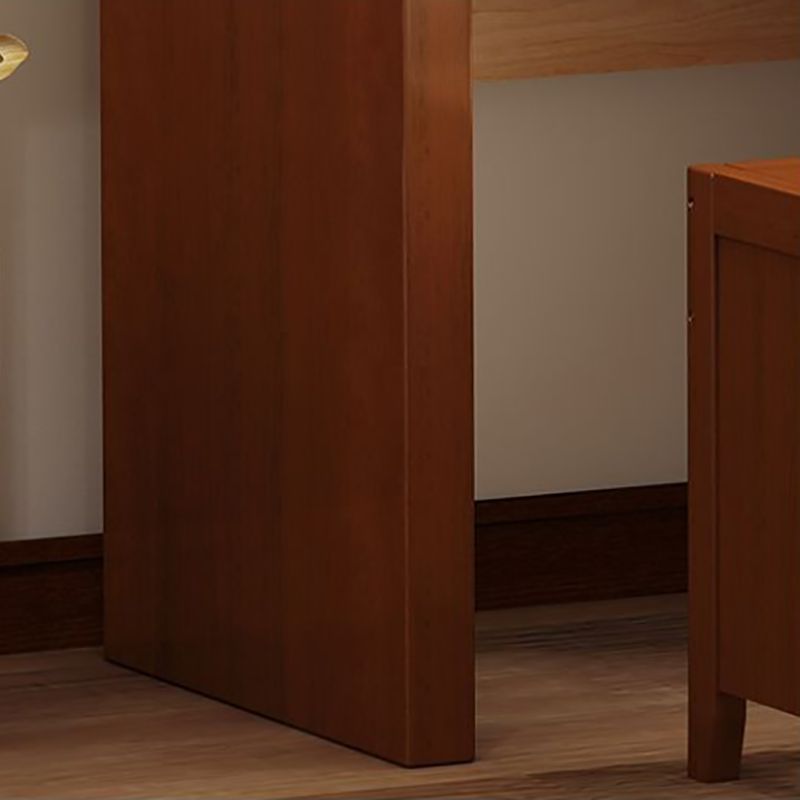 Mirador de dormitorio de tradiciones de madera maciza con tocador de cajones