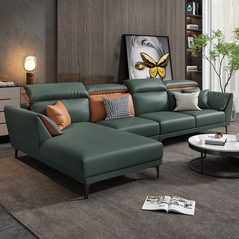 Sectionnel contemporain en faux cuir avec oreiller pour 4 personnes