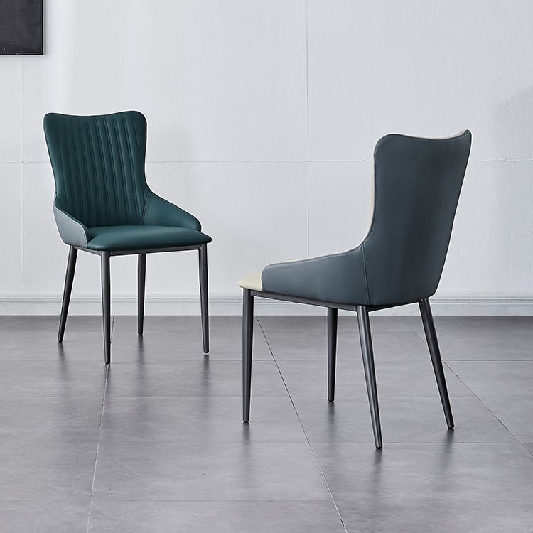 モダンホームレザーアームチェアマット仕上げソリッドバックダイニングチェア