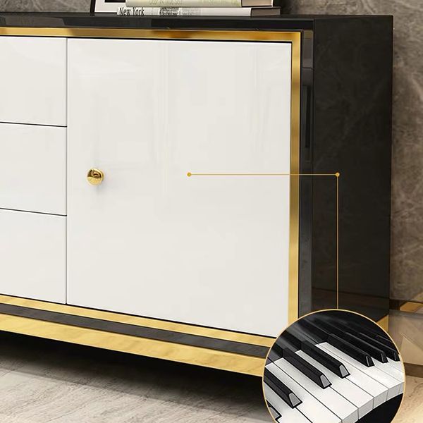 Glam Cabinets Mirrored Buffet 3 Drawers and 2 Doors Buffet Sideboard Clearhalo 'buffet_sideboard' 'Buffets & Sideboards' 'furn' 'furn_buffet_sideboard' 'Furniture' 'Kitchen & Dining Furniture' 1200x1200_396459f8-416f-4c73-a84b-999027e29ba1