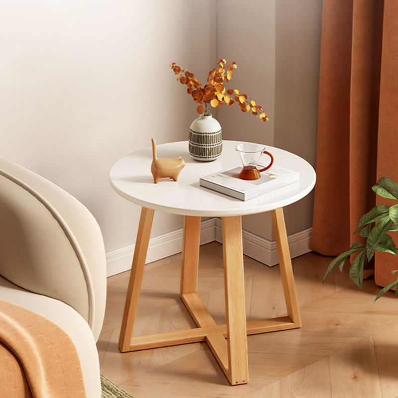 Tavolino laterale di gambe trasversali alte 27,5 "tavolo laterale tondo naturale/ bianco