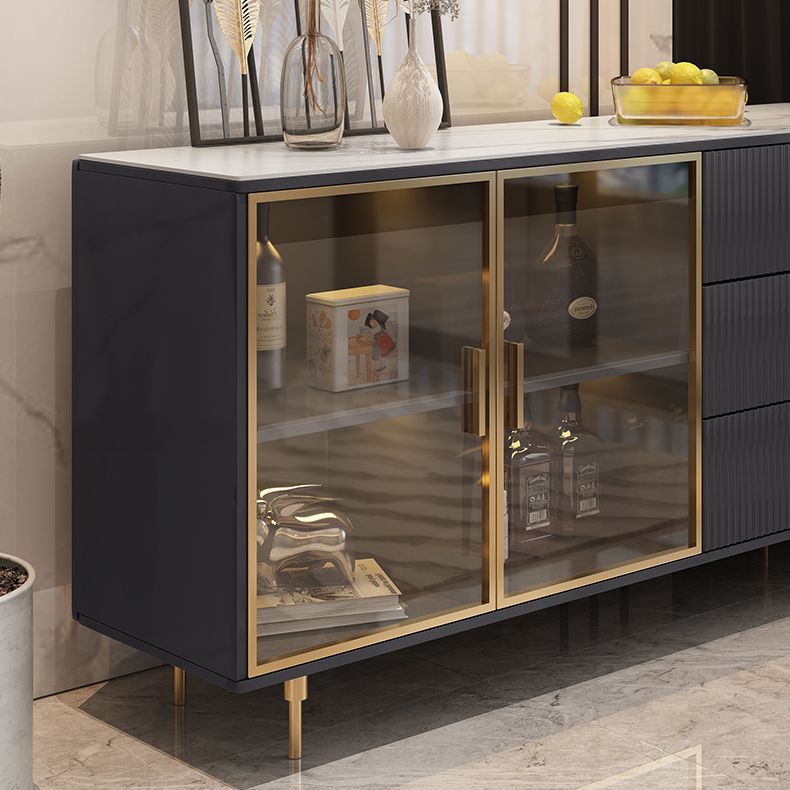 Sideboard in stile glam Sideboard di sala da pranzo in pietra con porte di vetro