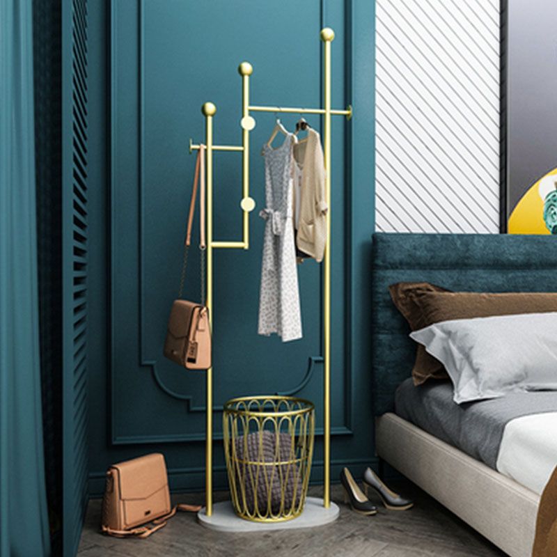 Modern Metal Entryway Kit with 4 Hooks and Basket in Drawing Room Clearhalo 'Entry & Mudroom Furniture' 'furn' 'furn_hall_tree_coat_racks' 'Furniture' 'Hall Trees & Coat Racks' 'hall_tree_coat_racks' 1200x1200_3aafe768-4e35-4d66-a9c5-33ae2fd9c75d