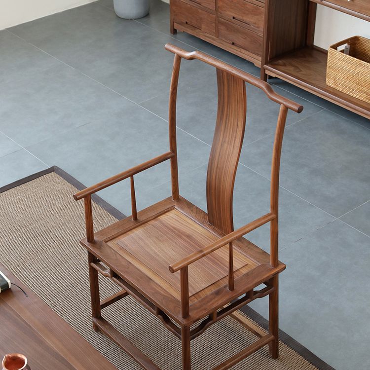 Silla de comedor de madera sólida silla de comedor de espalda tradicional con cojín