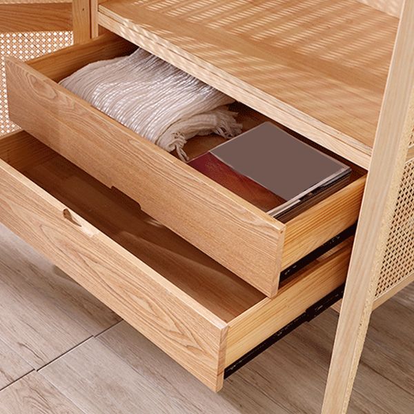 Armadio moderno del guardaroba in legno massiccio con gambe