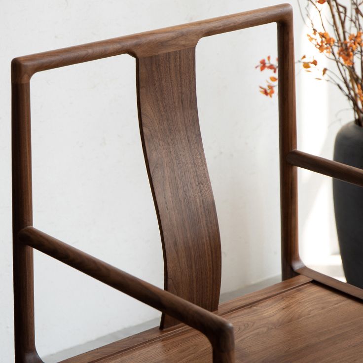 Traditionele stijl eetkamerstoel massief houten arm hoge rugstoel voor thuis