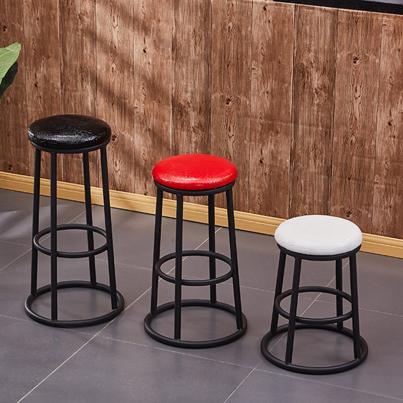 Industrial Armless Backless Counter Stool Steel Cashier Bar Stool with Pedal Clearhalo 'Bar Furniture' 'Bar Stools' 'bar_stools' 'furn' 'furn_bar_stools' 'furniture_bar_stools' 'Kitchen & Dining Furniture' 'kitchen&dining_furn' 'kitchen' 'kitchen_furn' Furniture' 1200x1200_3b3311f4-4cf0-483c-a439-841f5eadab55