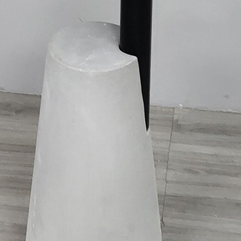 Concrete Side Table Modern Pedestal Round End Table for Living Room Clearhalo 'Coffee & Accent Tables' 'End & Side Tables' 'end_side_tables' 'furn' 'furn_end_side_tables' 'Furniture' 'Living Room Furniture' 1200x1200_3b7600bb-62fd-4c1e-9a39-060d027aebd8