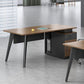 Madera de escritura de oficinas de forma rectangular con patas de metal en natural/marrón