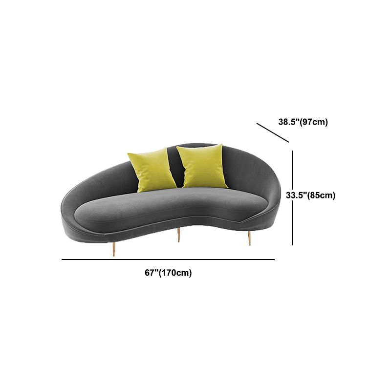 Samt modernes gebogenes Sofa in grauen Sitzgelegenheiten mit abgenähten Arm Arm mit Kissen