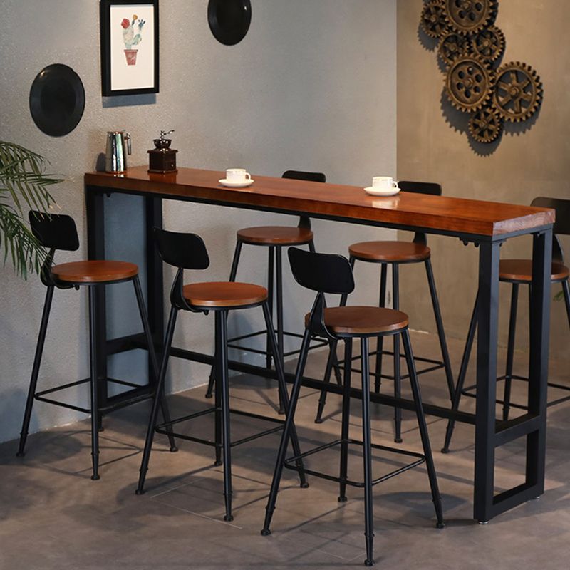 Tavolo da pub in legno di pino rettangolare tavolo da bistrot industriale con base di cavalletto in nero