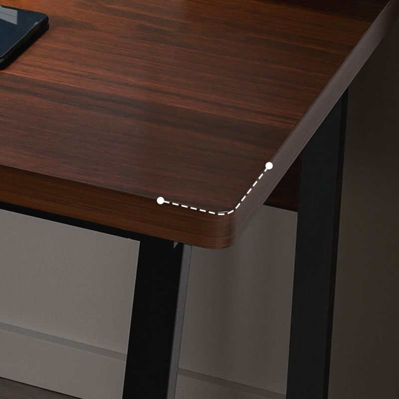 Scrivania per computer curvo industriale banco di ufficio con gambe metalliche