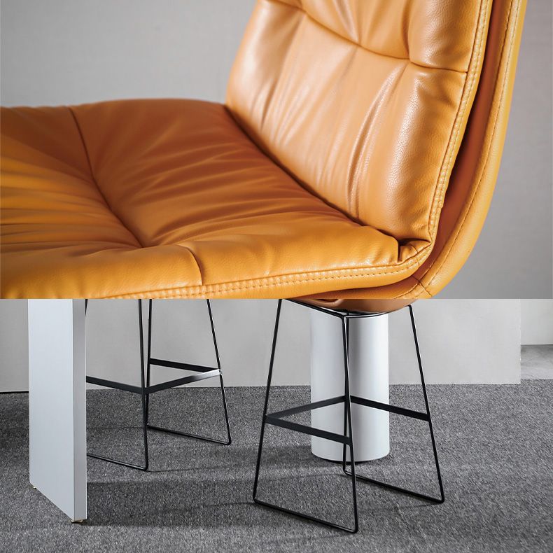 Modern Restaurant Leather Stool Matte Finish Footrest Low Back Barstool Clearhalo 'Bar Furniture' 'Bar Stools' 'bar_stools' 'furn' 'furn_bar_stools' 'Furniture' 'furniture_bar_stools' 'Kitchen & Dining Furniture' 1200x1200_3c2948ad-799f-497d-8a7c-a4c8ed170a06