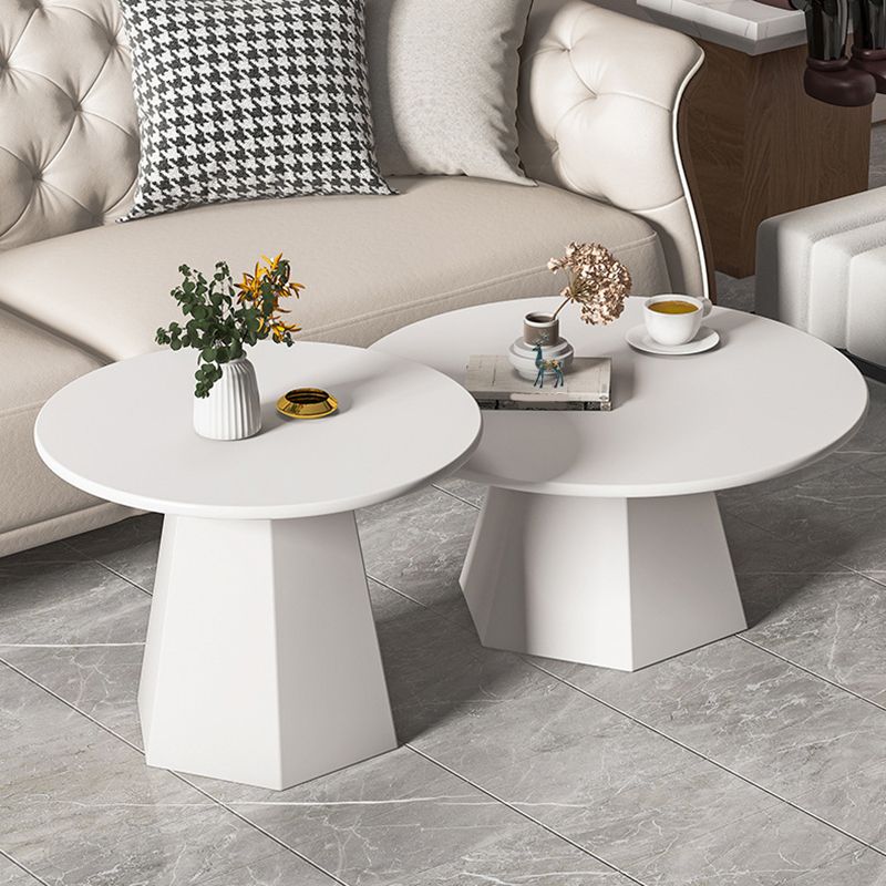 Pedestal Coffee Table Modern Black/White Cocktail Table for Room Clearhalo 'Coffee & Accent Tables' 'Coffee Tables' 'coffee_tables' 'furn' 'furn_coffee_tables' 'Furniture' 'Living Room Furniture' 1200x1200_3c2f3027-e526-4951-b03b-adacb4cb580b