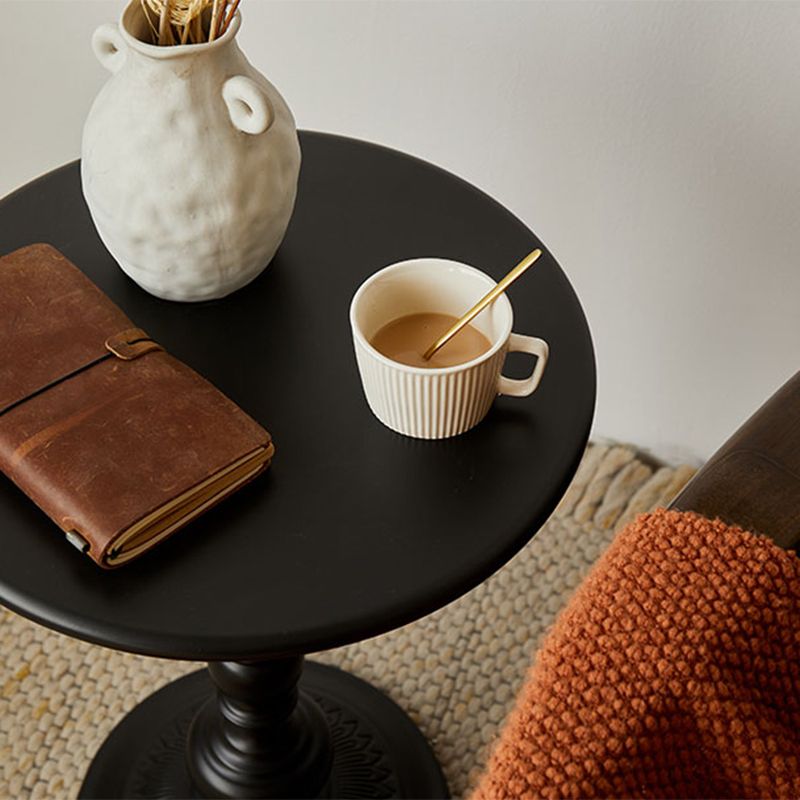 20.5" Tall Metal Pedestal End Table Round Accent Side Table in Black/White Clearhalo 'Coffee & Accent Tables' 'End & Side Tables' 'end_side_tables' 'furn' 'furn_end_side_tables' 'Furniture' 'Living Room Furniture' 1200x1200_3c8b626f-7ac6-497c-b561-1c76081dfa43