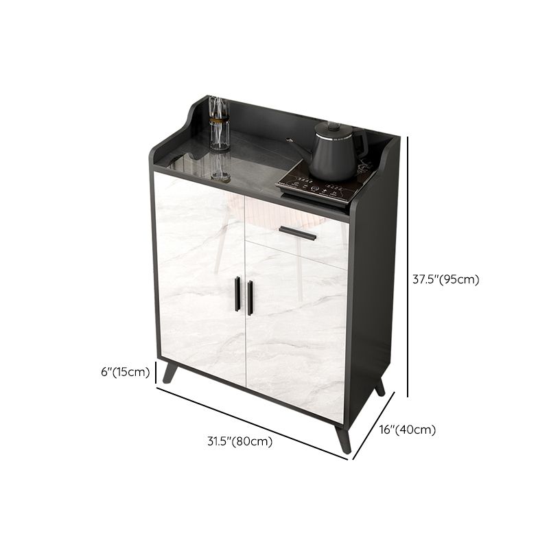 Sideboard di pietra grigia lucida Glam a buffet interno con armadi