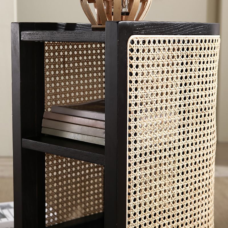 Mesa de noche de madera sólida de cama de cama moderna con estante inferior, 24.4 "de alto