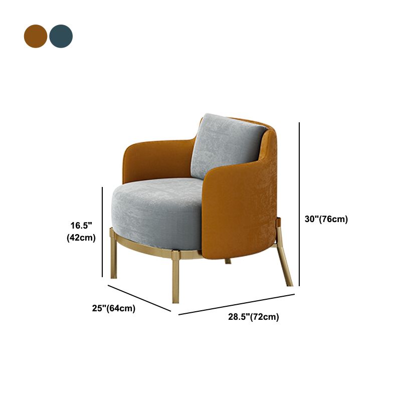 Velvet Sofa arrière serré avec un bras de smoking et un revêtement gris pour le salon