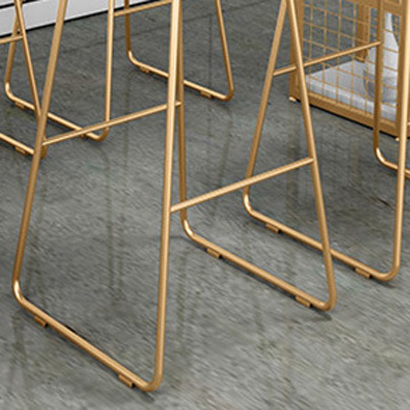 Glam 1/2/3/5 Pieces Bar Table Set Rectangle Bar Table with Metal High Stools for Kitchen Clearhalo 'Bar Furniture' 'furn' 'furn_home_bar_bar_sets' 'Furniture' 'Home Bars & Bar Sets' 'home_bar_bar_sets' 'Kitchen & Dining Furniture' 1200x1200_3d3e79e2-c574-403c-ab73-a0d3a78c0938