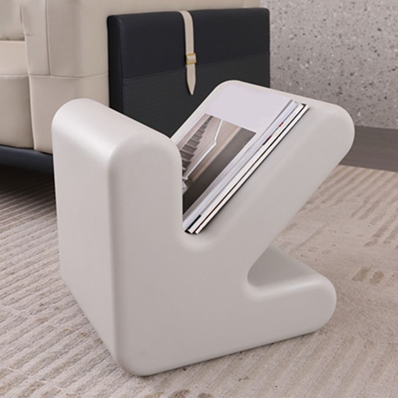 Scandinavian Geometric End Table 15.75" W x 13.78" D x 15.75" H Arrow-Shaped Side Table Clearhalo 'Coffee & Accent Tables' 'End & Side Tables' 'end_side_tables' 'furn' 'furn_end_side_tables' 'Furniture' 'Living Room Furniture' 1200x1200_3d611f02-08c0-4097-9463-05b34139772c