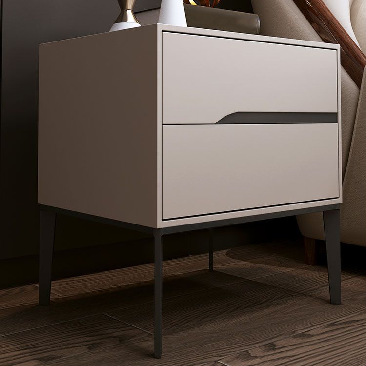 Wooden Accent Table Nightstand Modern Bedside Cabinet with Drawers Clearhalo 'Bedroom Furniture' 'furn' 'furn_night_stand' 'Furniture' 'night_stand' 'Nightstands' 1200x1200_3d9aeb0c-aff7-4889-846e-aad2abc59524