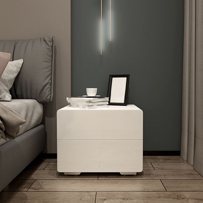 Table de nuit en bois massif moderne avec tiroirs inclus, table de chevet en blanc