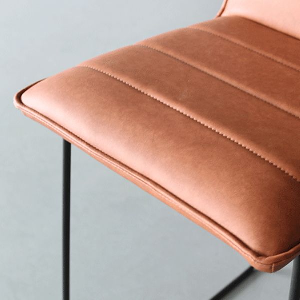 Modern Low Back Restaurant Stool Matte Finish Leather Barstool Clearhalo 'Bar Furniture' 'Bar Stools' 'bar_stools' 'furn' 'furn_bar_stools' 'Furniture' 'furniture_bar_stools' 'Kitchen & Dining Furniture' 1200x1200_3dbc8568-f580-47ff-9e15-c31e452e83a5