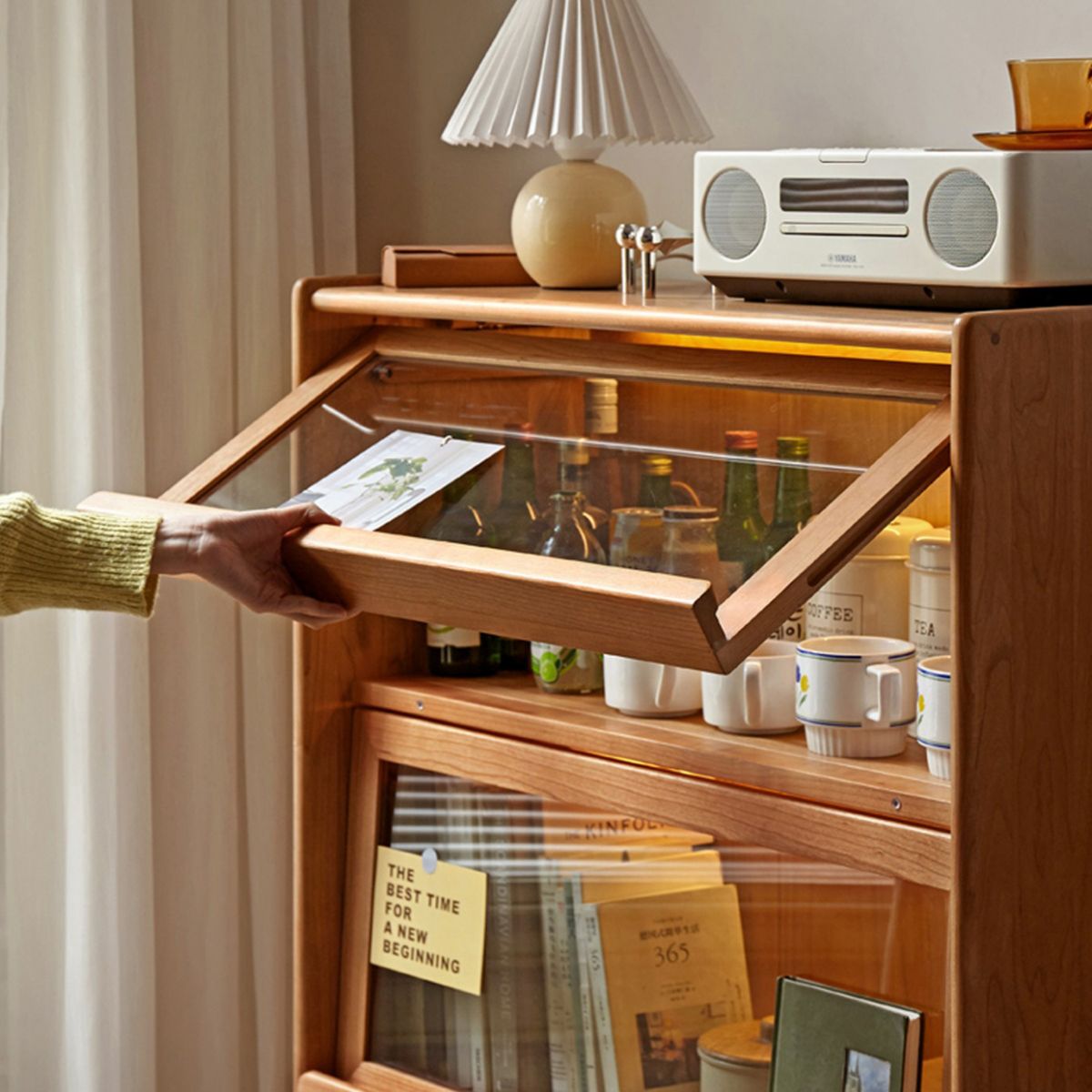 Accento per accento in legno massimo a 2 porte in vetro per la casa