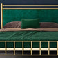 Glam -standaardbed met rechthoekig paneelhoofdeinde en metalen benen bed
