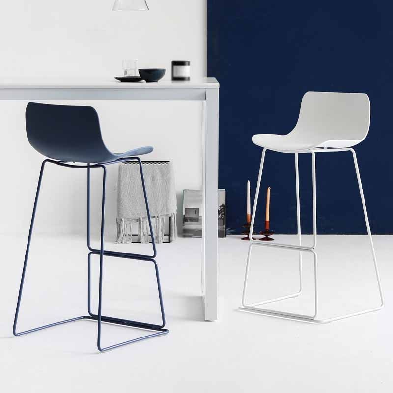 Scandinavian Style Metal Plastic Counter Stools Low Back Bar Stools with Footrest Clearhalo 'Bar Furniture' 'Bar Stools' 'bar_stools' 'furn' 'furn_bar_stools' 'furniture_bar_stools' 'Kitchen & Dining Furniture' 'kitchen&dining_furn' 'kitchen' 'kitchen_furn' Furniture' 1200x1200_3e3a6e02-aef3-4ee7-aa47-7f705bc55f4a