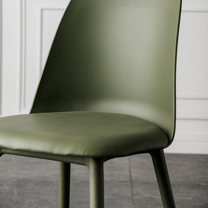 Chaise de salle à manger sans bras rembourrée moderne avec base en métal