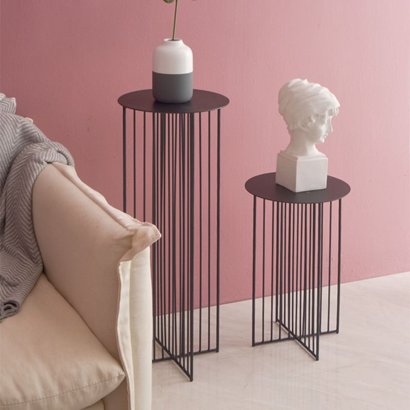 Mid-Century Modern Round Iron End Table Dia 11.81" Pedestal Side Table Clearhalo 'Coffee & Accent Tables' 'End & Side Tables' 'end_side_tables' 'furn' 'furn_end_side_tables' 'Furniture' 'Living Room Furniture' 1200x1200_3f0059ff-de79-4eb3-bd0c-dfeaf31779bb