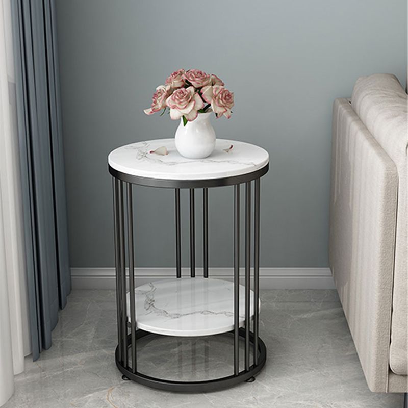 Table d'appoint de canapé à cadre de table rond minimaliste pour le salon