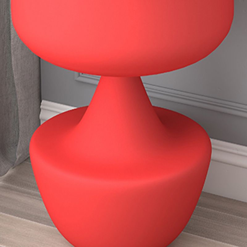 トレイトップの台座サイドテーブル丸いソファコーナーテーブルとストレージ