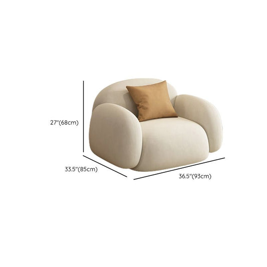 モダンなスタイルの広場ソファリビングルームアパートメント席