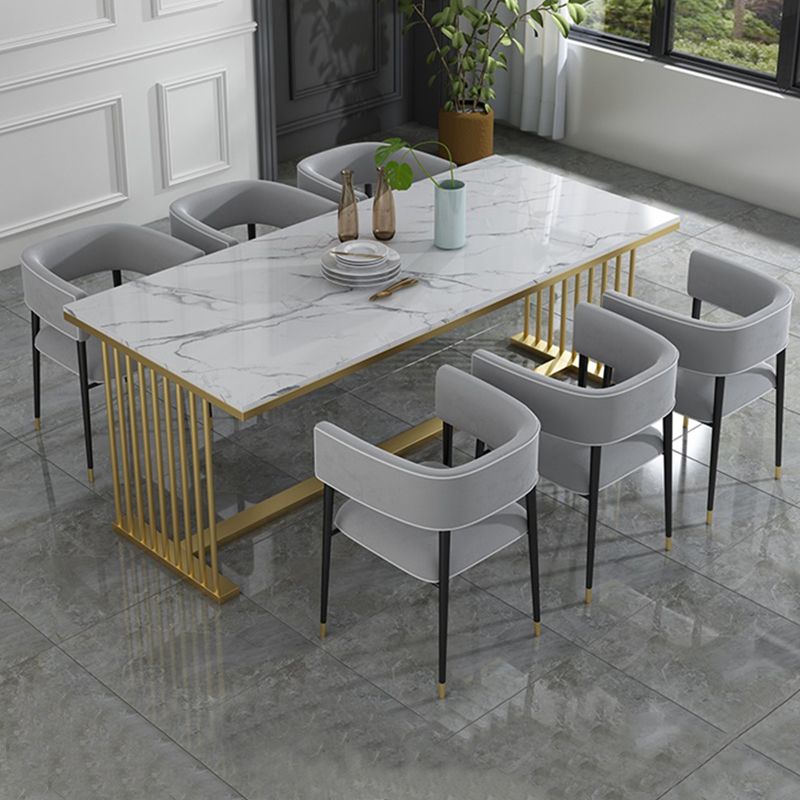 Industrieel gestoffeerde fluwelen armstoel Open achterste eetkamerstoel voor thuis