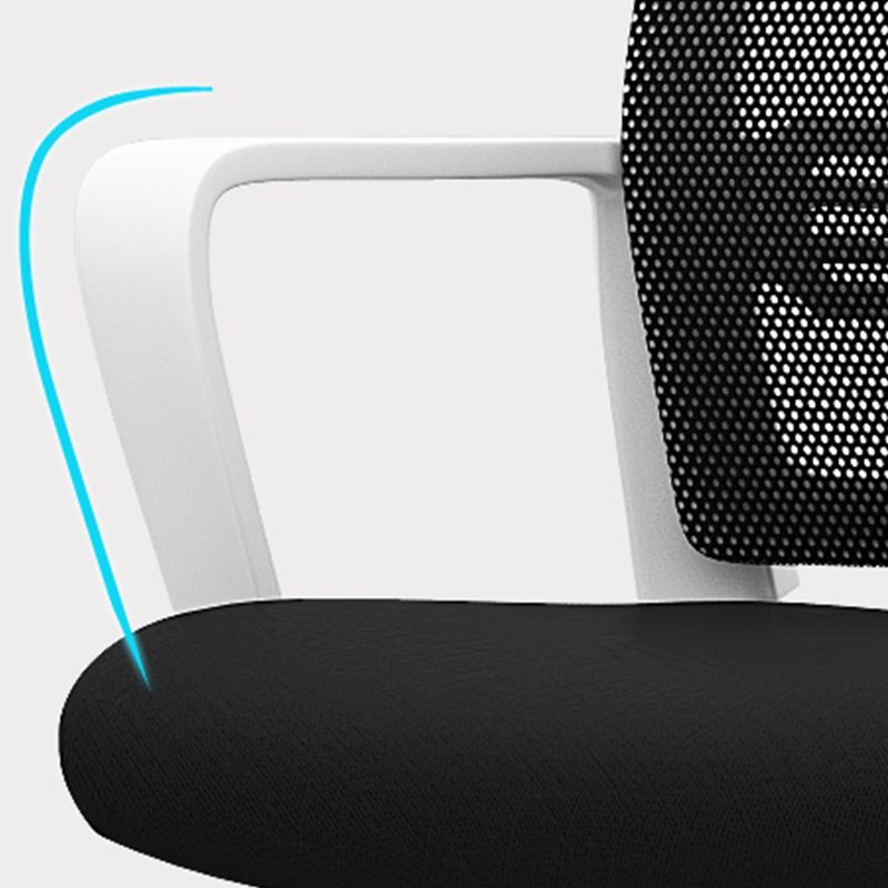 Silla de oficina moderna sin silla ergonómica angustiosa con espalda transpirable