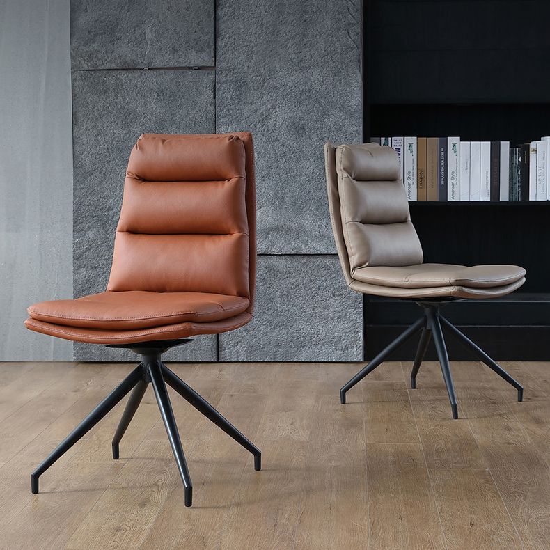 Sillas de comedor de cocina de cuero de forma falsa sillas laterales giratorias contemporáneas