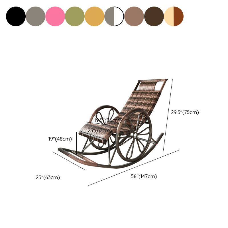 リビングルームと寝室のためのナチュラルラタンロッキングチェアバルコニーロッキングチェア