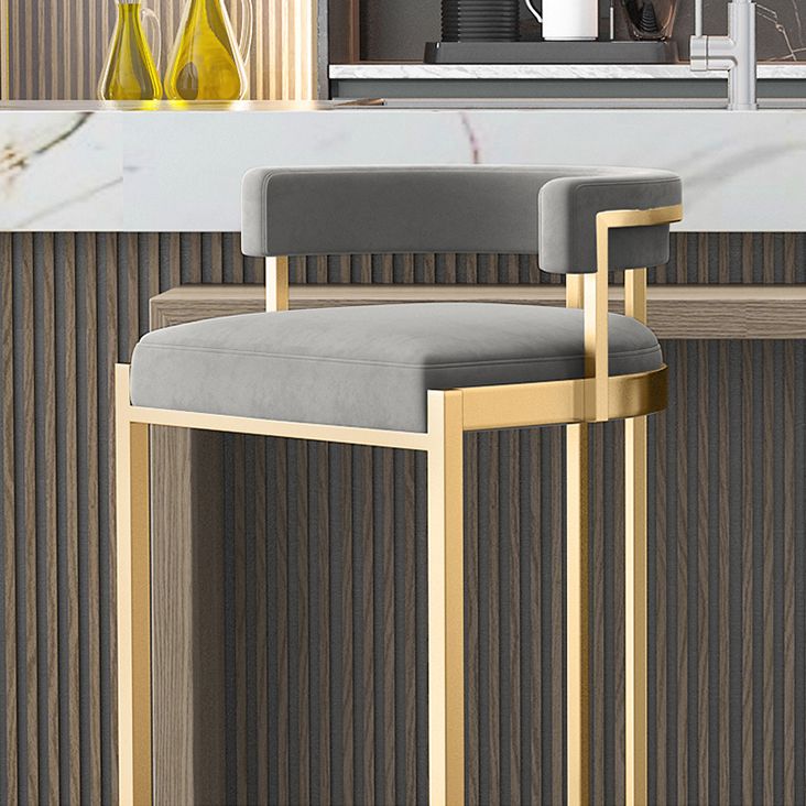 Tabouret de bar Glam Bucket Tabouret de bar rembourré avec base en métal doré