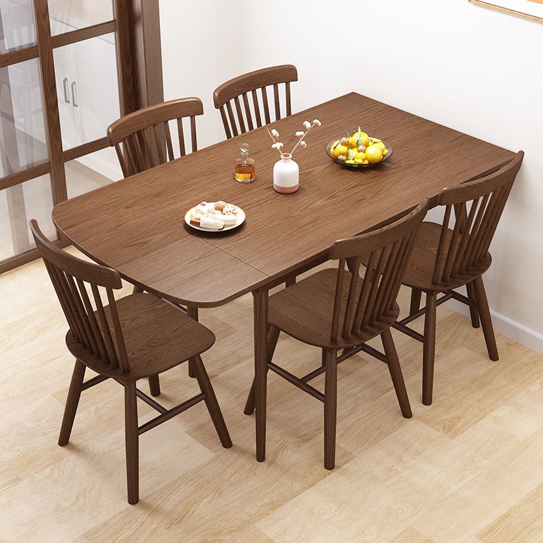 Extendable Rubber Wood Table in Nature/walnut Modern Rectangle Table with 4 Legs Clearhalo ' dining_table' 'Dining Tables & Seating' 'Dining Tables' 'Furniture' 'furniture_dining_table' 'Kitchen & Dining Furniture' 'kitchen&dining_furn' 'kitchen' 'kitchen_dining_table' 1200x1200_40363087-279d-4410-96d6-ab89a5c2b2e1