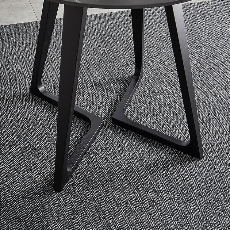 Mesa de comedor de piedra sinterizada Mesa de comedor de base de madera industrial en blanco